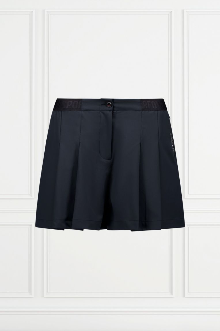 PLEATED PERFORMANCE SHORT