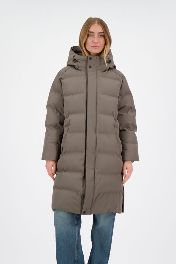 JANET PARKA