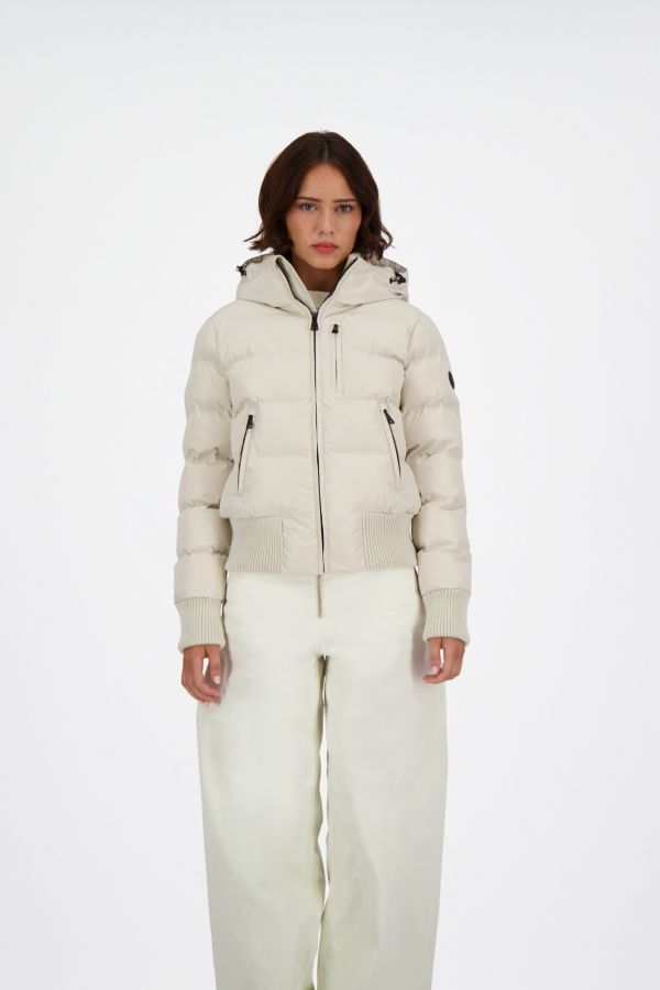 TATE BOMBER
