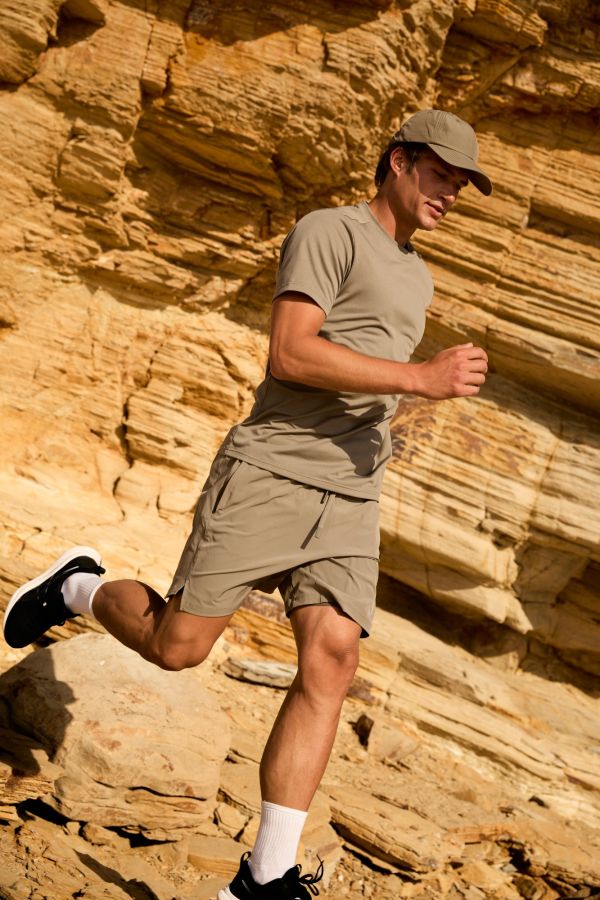 PERFORMANCE RUNNING SHORT