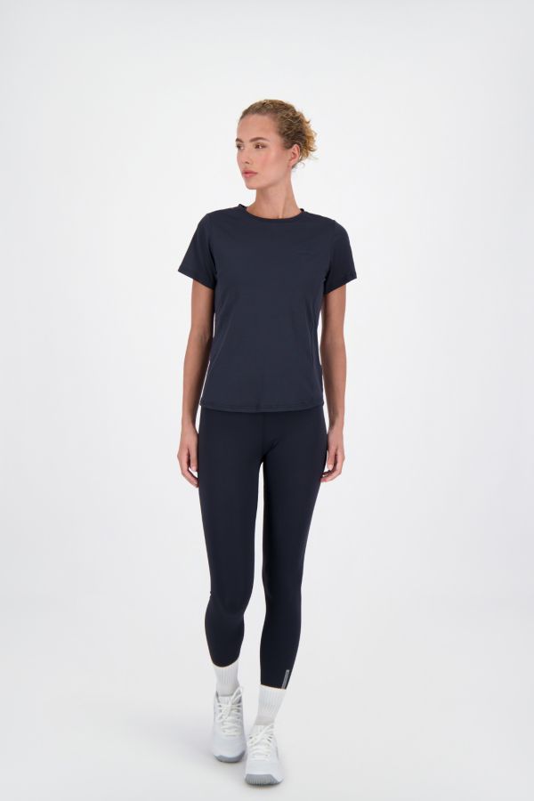 BASIC PERFORMANCE T-SHIRT