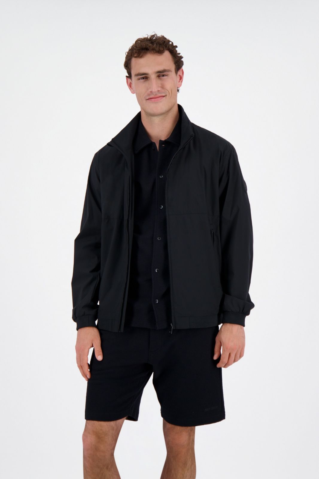 FOUR-WAY STRETCH JACKET