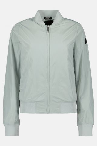METAL MEMORY BOMBER