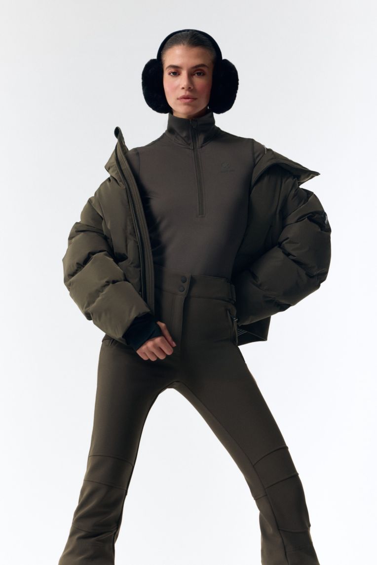 SUNNY MOUNTAIN PULLY