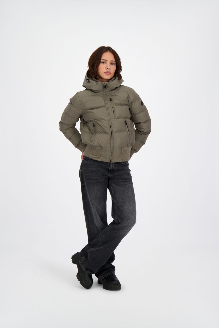 TATE BOMBER