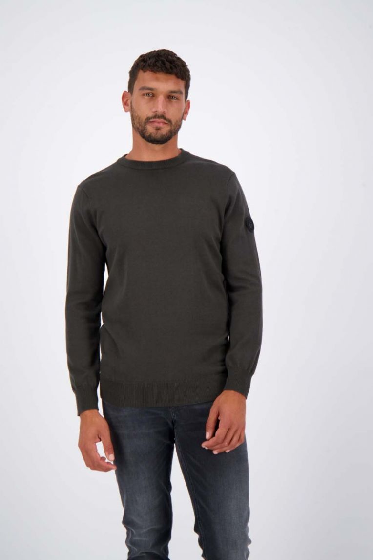 KNITWEAR ROUND NECK